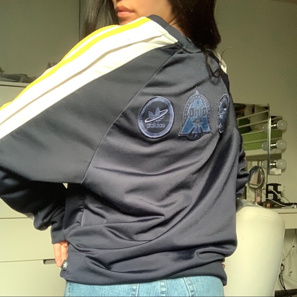 SOLD - Picture 3 of 3